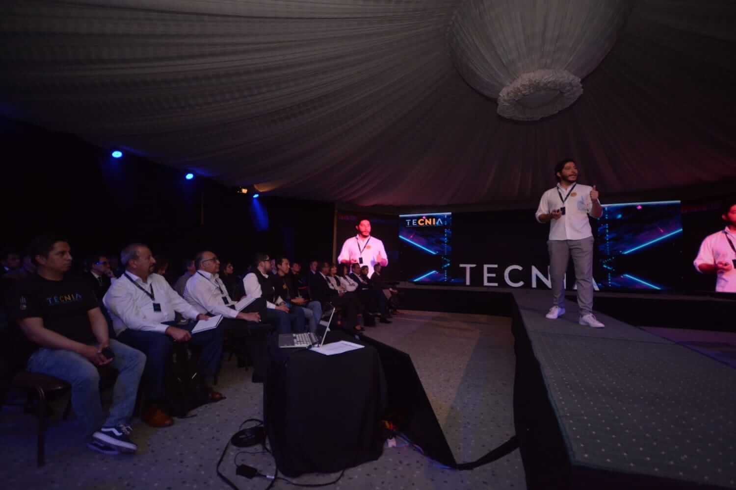 Cámara Nacional de Industrias llevó adelante con éxito TeCNIa  con casi 30 expositores nacionales e internacionales